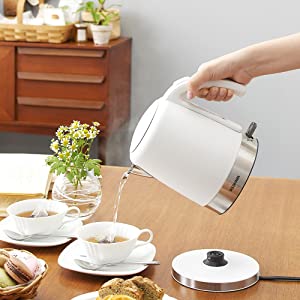 ティファールやタイガー魔法瓶の「電気ケトル」がAmazonブラック