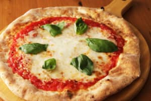 一番好きな「宅配ピザ」ランキングTOP17！　1位は「ナポリの窯」【2023年最新投票結果】