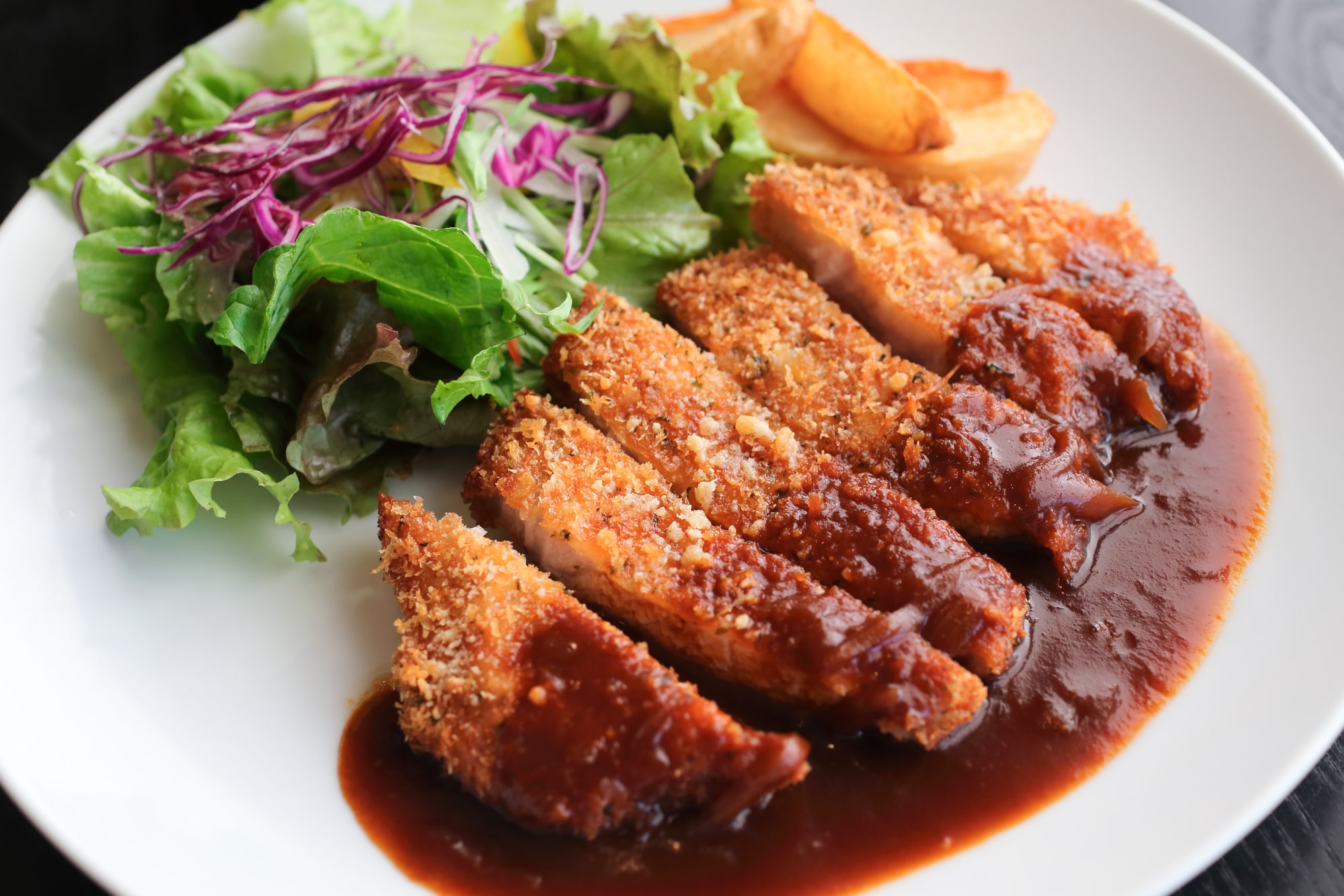 「東京都のカツレツの名店」ランキングTOP10! 1位は「ぽん多本家」【2023年6月16日時点/SARAH】(1/5) | グルメ ねとらぼリサーチ