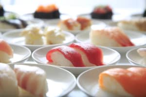 マジでうまい「回転寿司／寿司チェーン」ランキングTOP30！　第1位は「魚べい」【2023年最新投票結果】