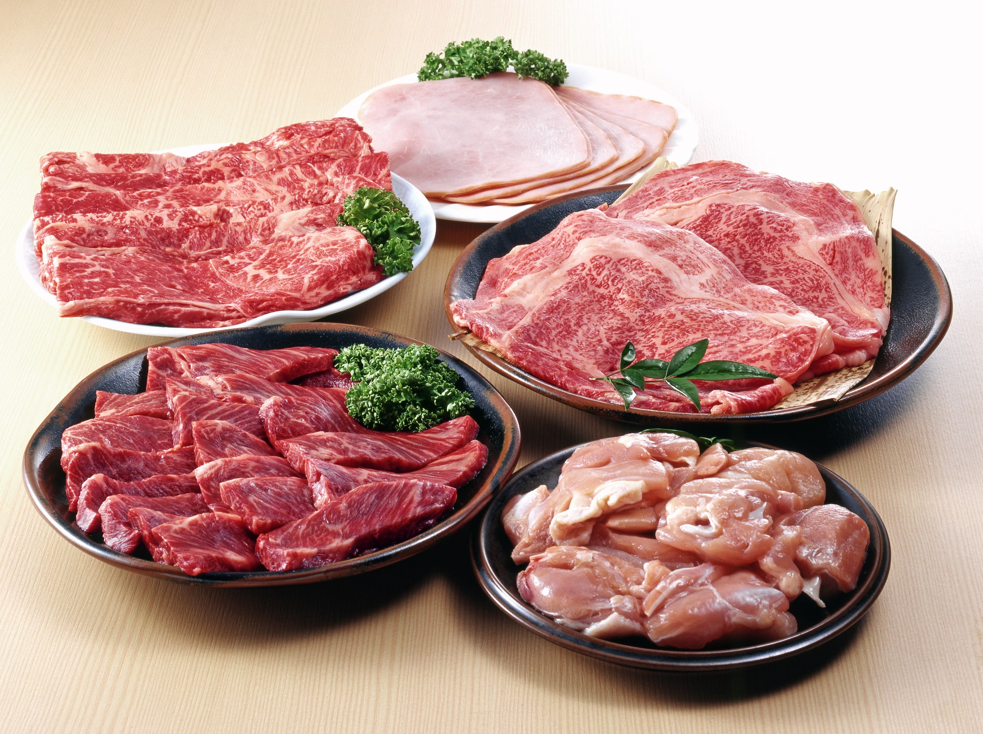 【2023年6月版】「神奈川県で人気の精肉店」ランキングTOP10! 1位は「もつのうちやま」(1/5) グルメ ねとらぼ調査隊 【2023年6月版】「神奈川県で人気の精肉店」ランキングTOP10! 1位は「もつのうちやま」(1/5) グルメ ねとらぼ調査隊