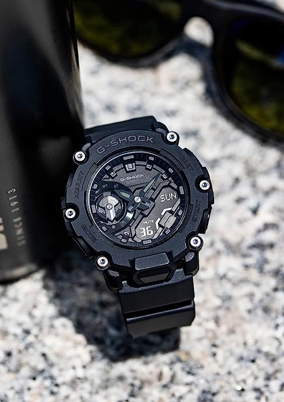 爆安即買お勧め！G-SHOCK CARBON CORE GUARD