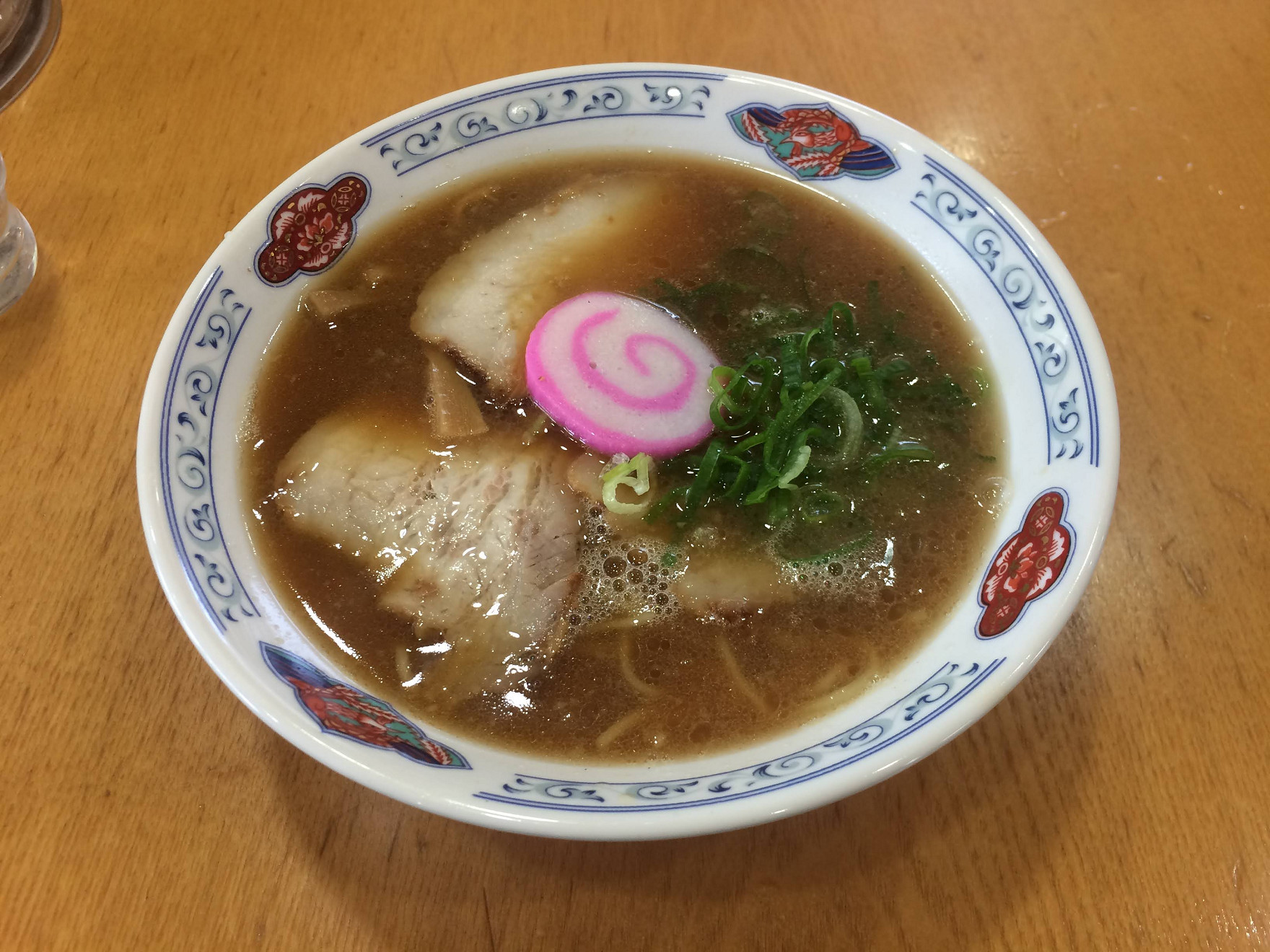 和歌山のラーメン店」人気ランキングTOP20！ 第1位は「和dining 清乃 本店」【2023年8月7日時点の評価／ラーメンデータベース】（1/7）  ラーメン ねとらぼリサーチ