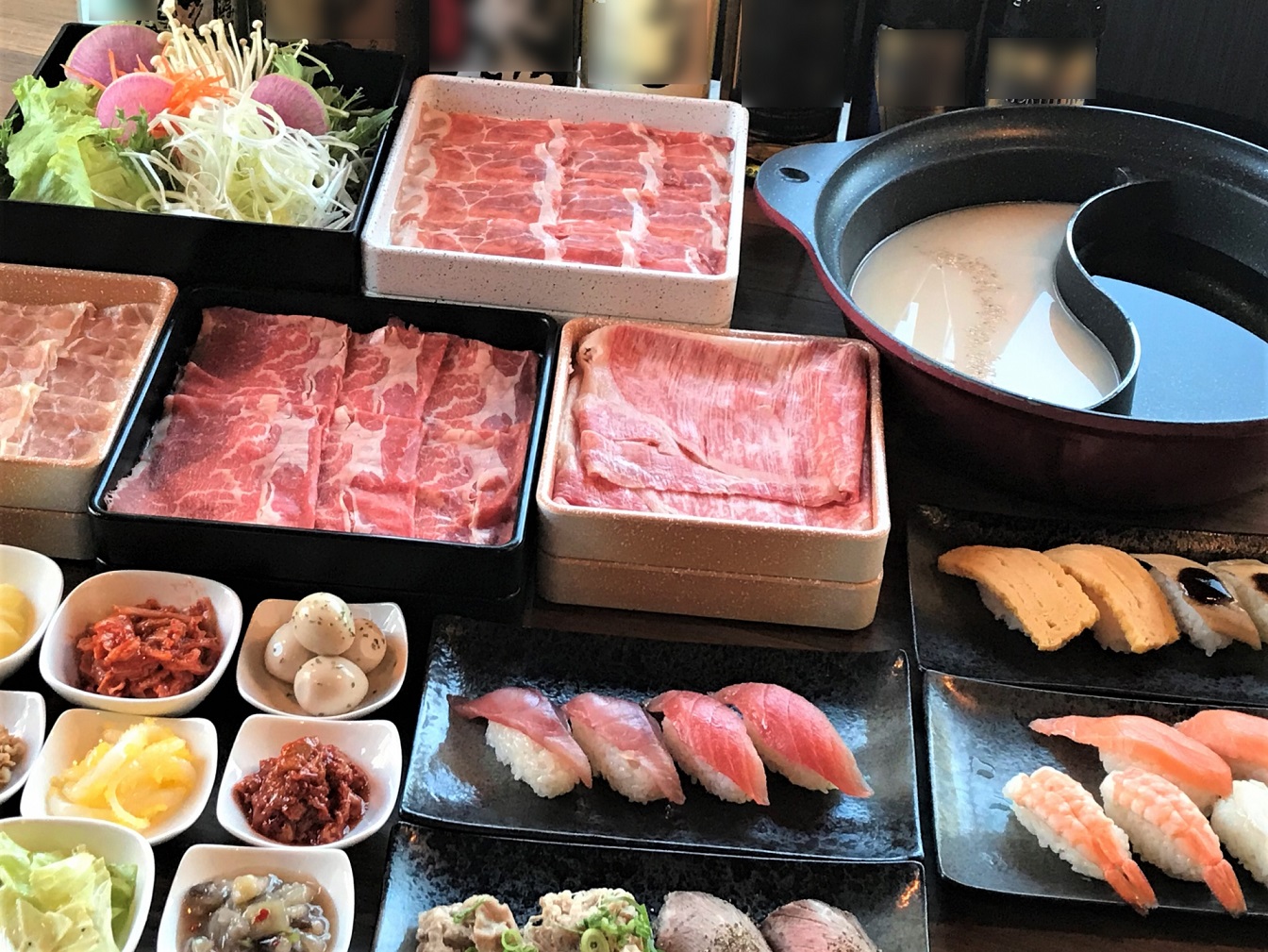 【主婦が選ぶ】満足度が高い「食べ放題系チェーン」ランキング！　2位は「しゃぶ葉」、1位は？ | グルメ ねとらぼ調査隊