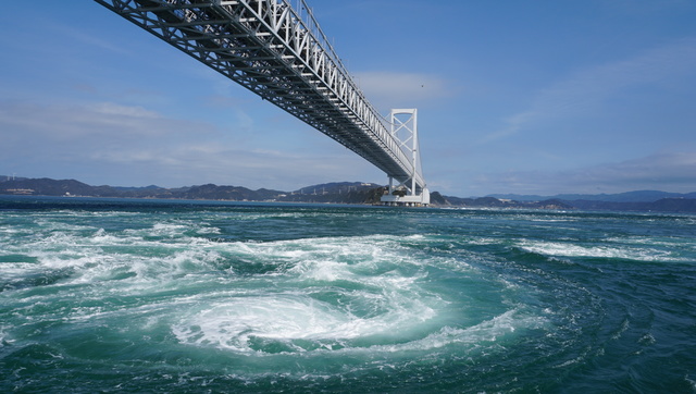 徳島県  鳴門　春の大潮