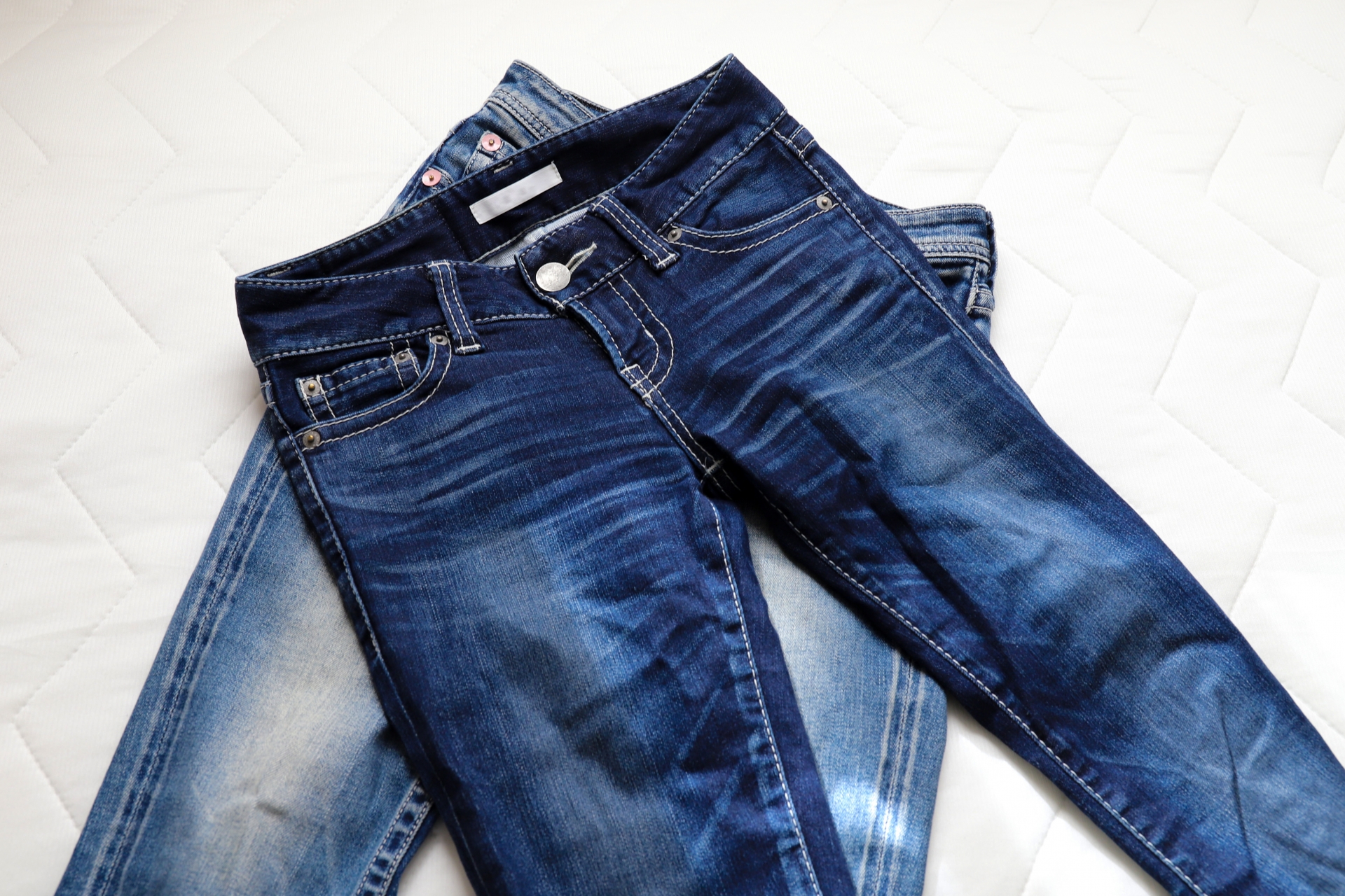 【70代が選ぶ】「かっこいいと思うジーンズブランド」ランキングTOP22! 第1位は「リーバイス(Levi’s)」【11月12日は洋服記念日 ...