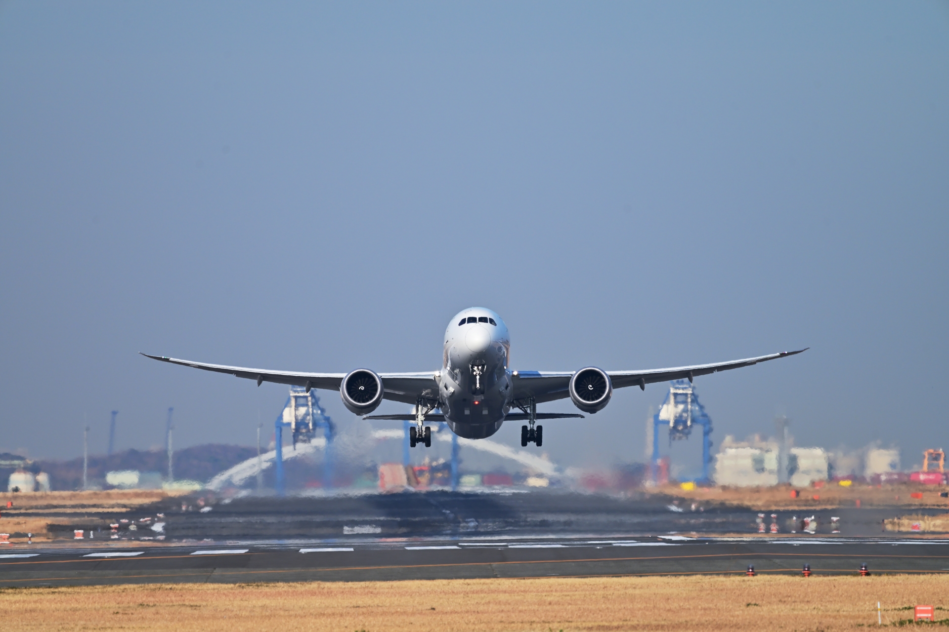 「関東地方の空港」で好きなのは？　3つの空港を紹介！ | 関東・甲信地方 ねとらぼ調査隊