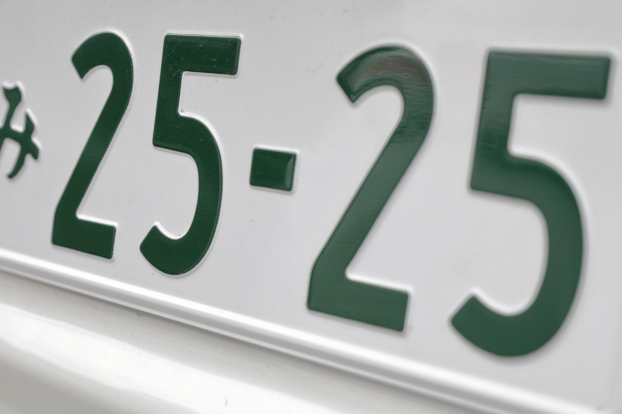 40代の女性が選ぶ】かっこいいと思う「愛知県のナンバープレート