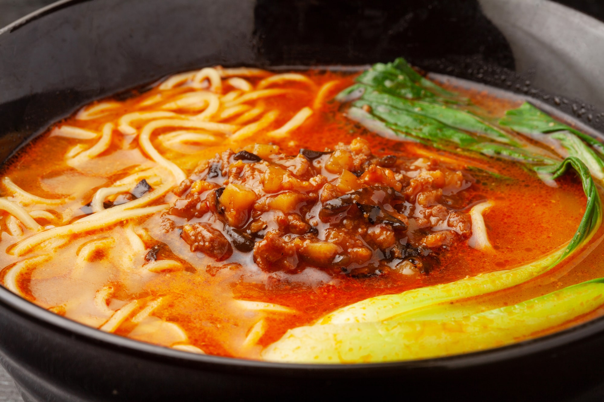 東京の担々麺店」人気ランキングTOP20！ 第1位は「創作麺工房 鳴龍