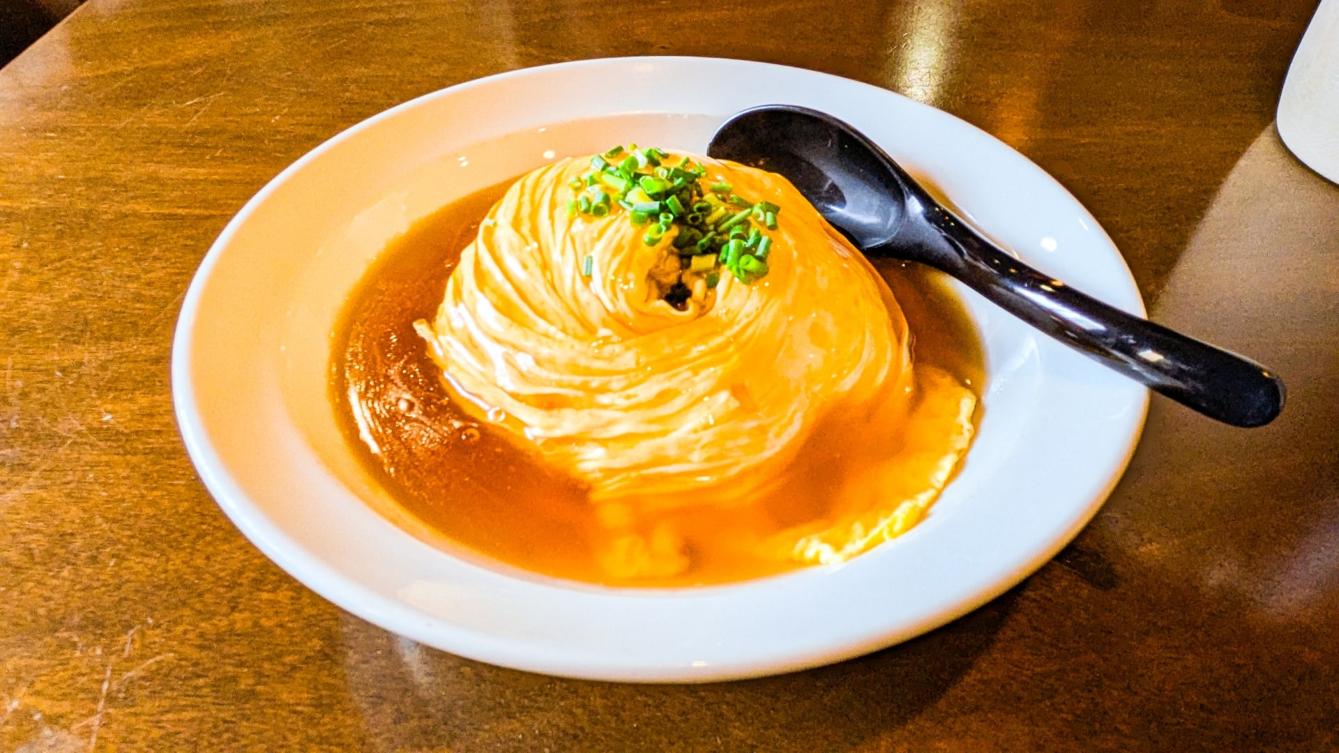 「天津飯」がおいしいと思う中華・ラーメンチェーンは？　3つのチェーン店を紹介！ | チェーン店 ねとらぼリサーチ