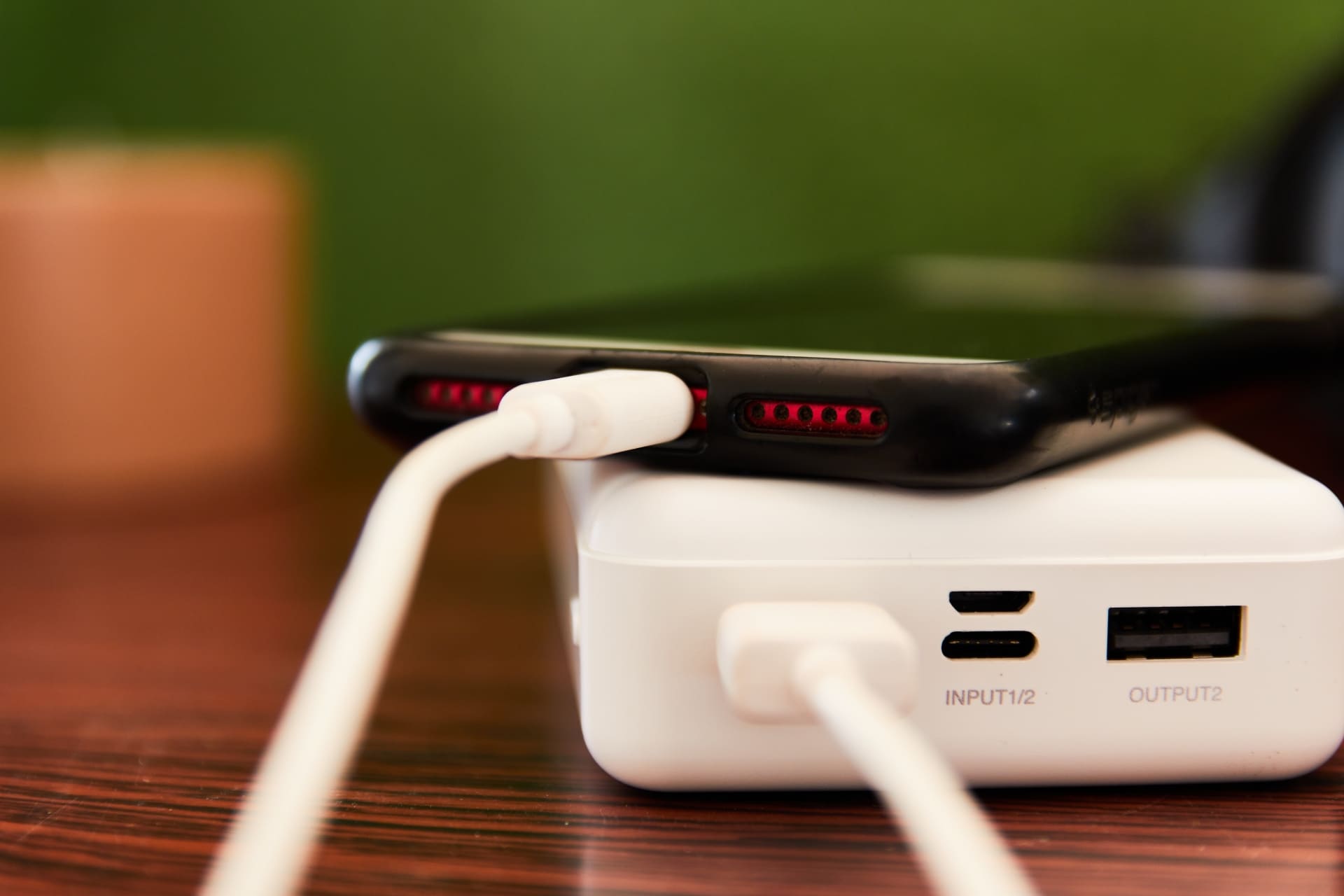 コストコで人気のポータブル電源・充電器・モバイルバッテリー コストコで人気のポータブル電源・充電器・モバイルバッテリー