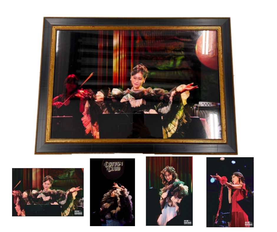 中森明菜、デビュー43周年を記念した写真展を開催 限定グッズの