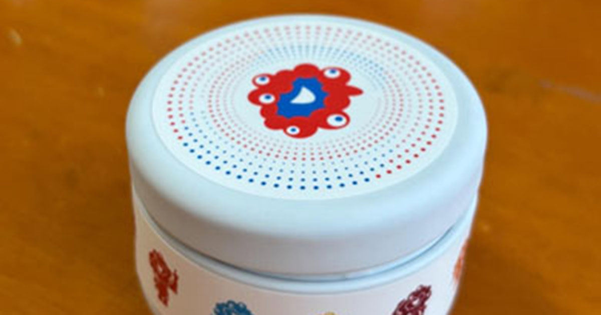 万博で買ったかわいいキャンディー缶、フタを開けたら……　まさかの中身に仰天　「そ、、、そうきたか」「怖い怖い！」（1/2） | ライフスタイル ねとらぼ