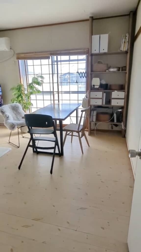 落ち着けそうなリビング