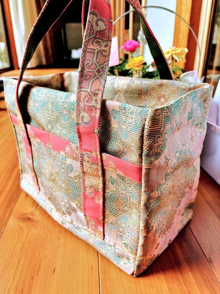 着物の帯で作ったバッグ
