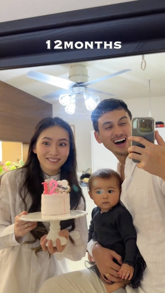 子どもと3人で写った写真