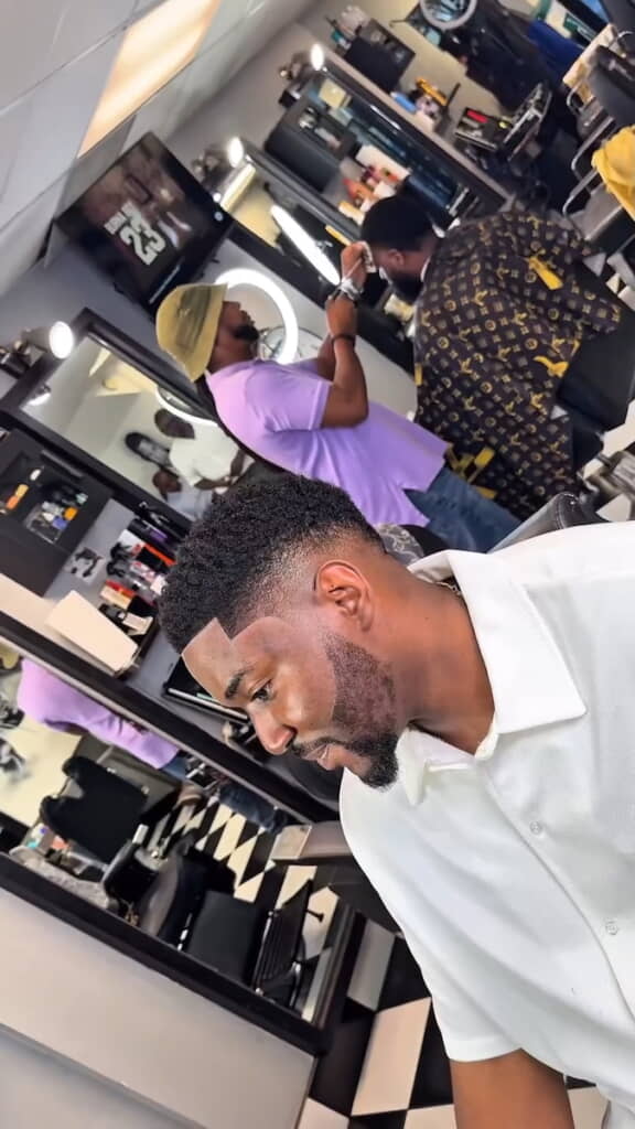 横顔もカッコいい！