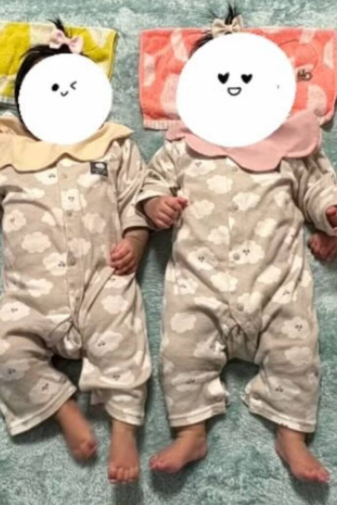 双子ママさんたちと再開した記念写真は……
