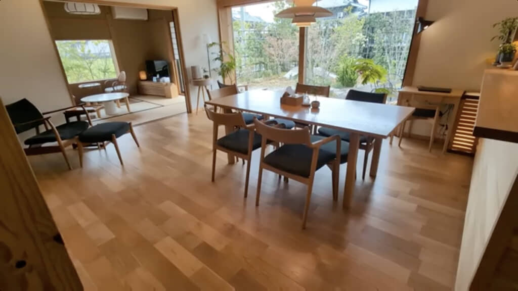 シンプルでナチュラルなリビング