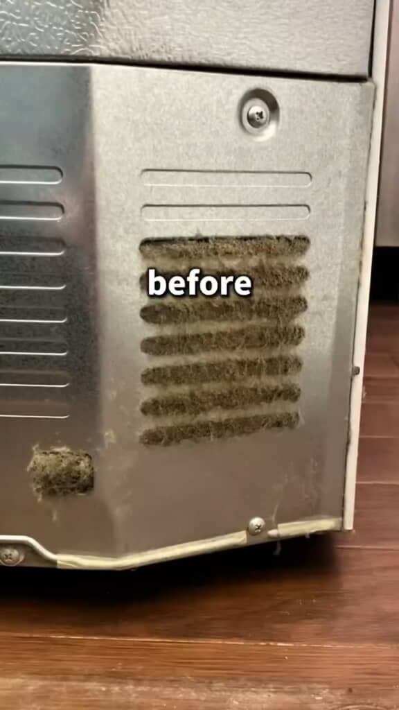 冷蔵庫裏吸気口のビフォー