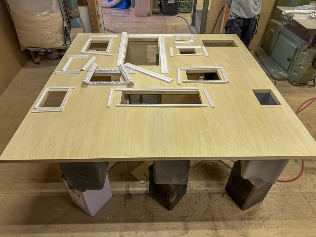 大きいベニヤ板も登場