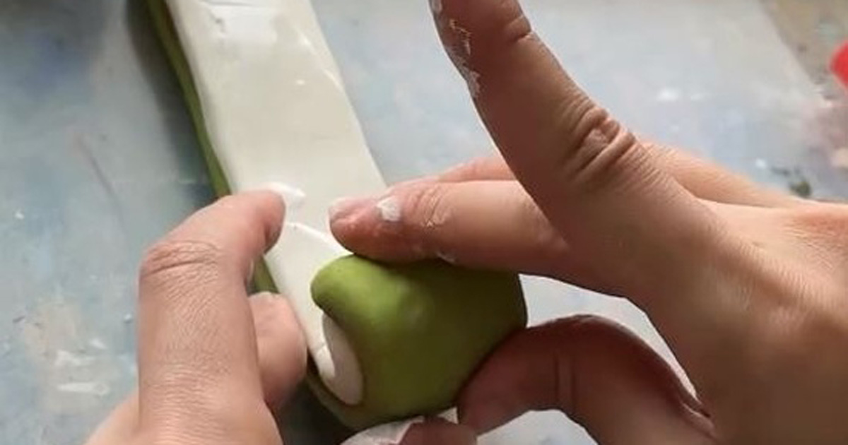 元パティシエの画家が粘土をコロコロ転がしていくだけで……　超リアルな完成品に「これが食べられないなんて嘘だ!!」（1/2） | ライフスタイル ねとらぼ