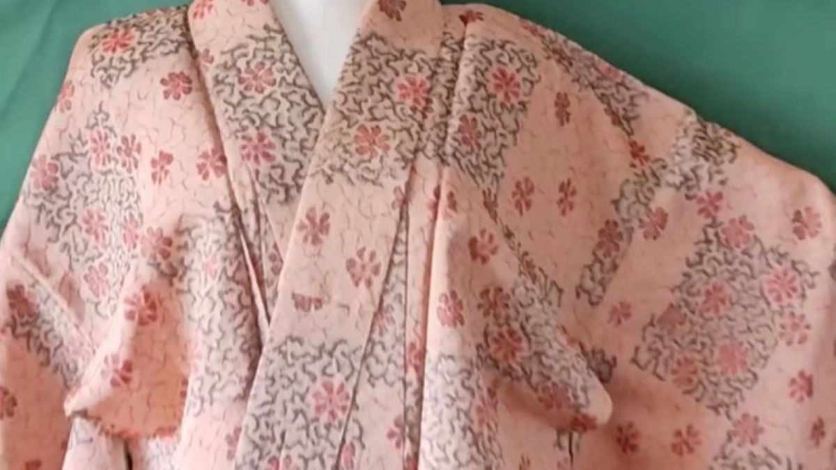 500円で買った着物、“年間100着のコスプレ衣装”を作る達人がリメイクしたら……　“生まれ変わった姿”に「めっちゃかわいー！」「素晴らしい」（1/2） | ライフスタイル ねとらぼ