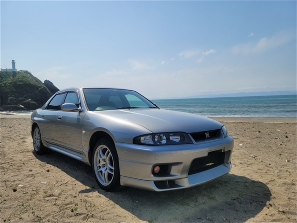 ヒロミが出資してオークションに出したスカイライン誕生40周年モデルのGT-R