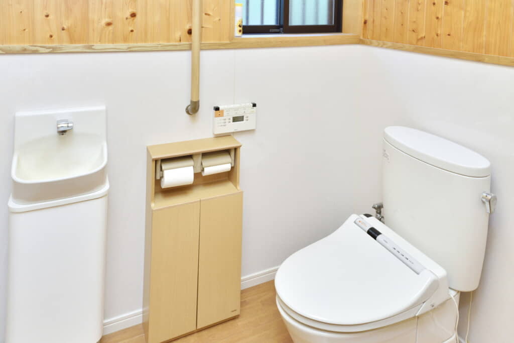 家のトイレが変身（出典：PIXTA）