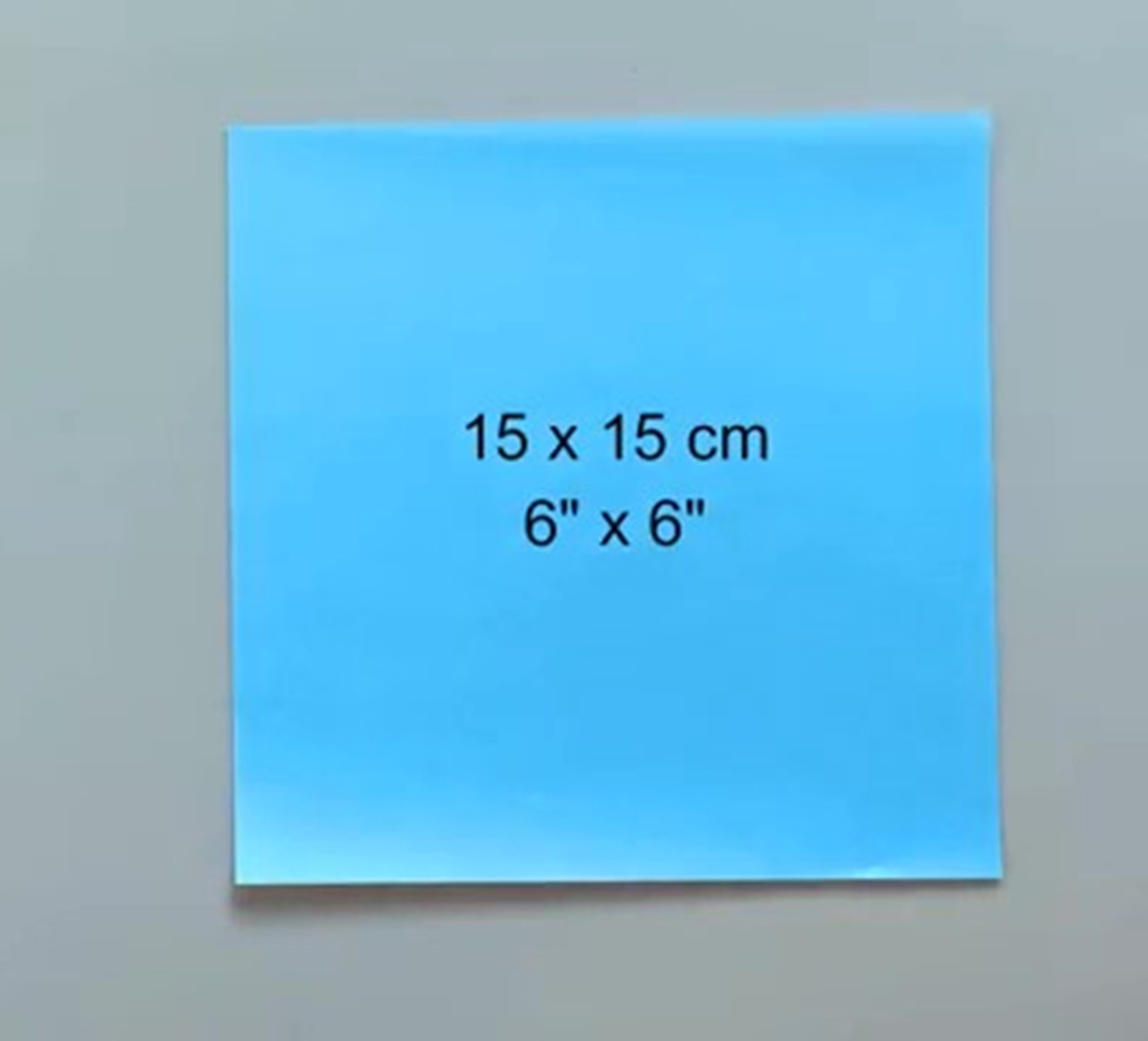 1枚の折り紙にひたすら折り目をつけ折り畳み、ひもをつけると……「これを考え付くなんて天才」　5分で完成したアイテムにため息（1/3） | カルチャー・アート ねとらぼ