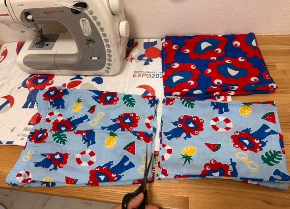 夏っぽいミャクミャクのステテコ