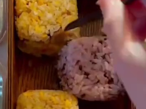 ご飯を型に詰めて、おかずを彩りよく並べると……　“センス爆発のお弁当”が66万再生　「うわぁ～かわいい」「食べた過ぎる」（1/2） | グルメ ねとらぼ