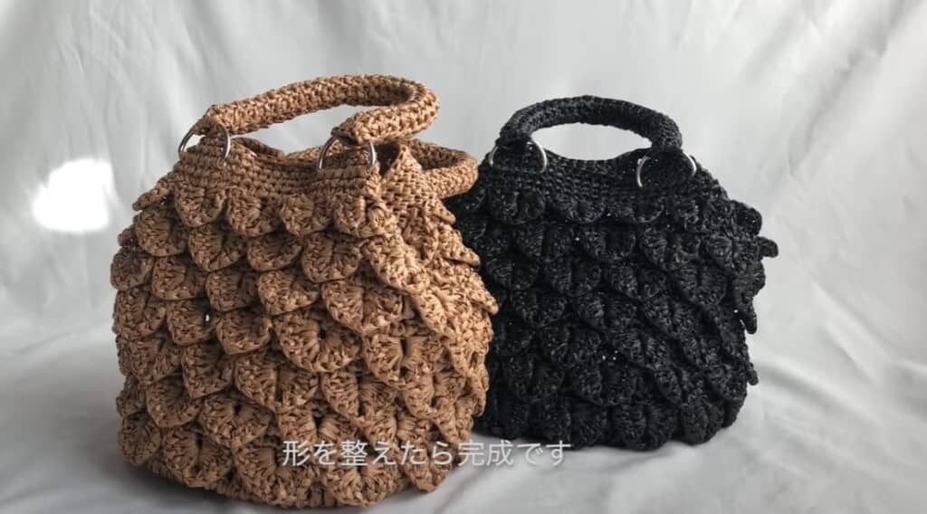 松ぼっくり風バッグの完成です