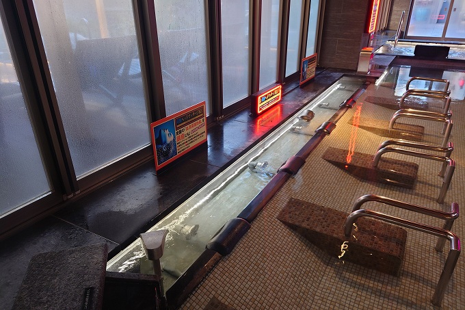 温泉バルコニー キング＆クイーン　ヘッドスパ仕様の寝湯