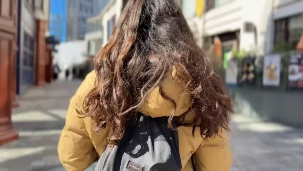 セルフカットでバラバラに……