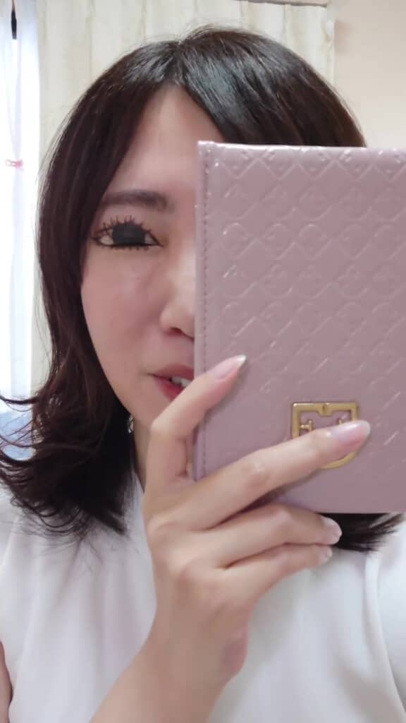 まさかの“居眠り対策”ぽいメイクに!!