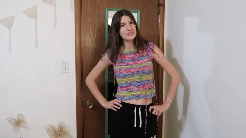 サマーニットTシャツ（袖以外）ができたところ