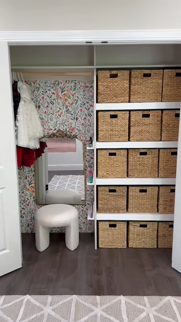 女の子の憧れが詰まった夢のクローゼットが完成