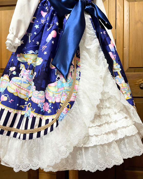 フリルがたっぷり