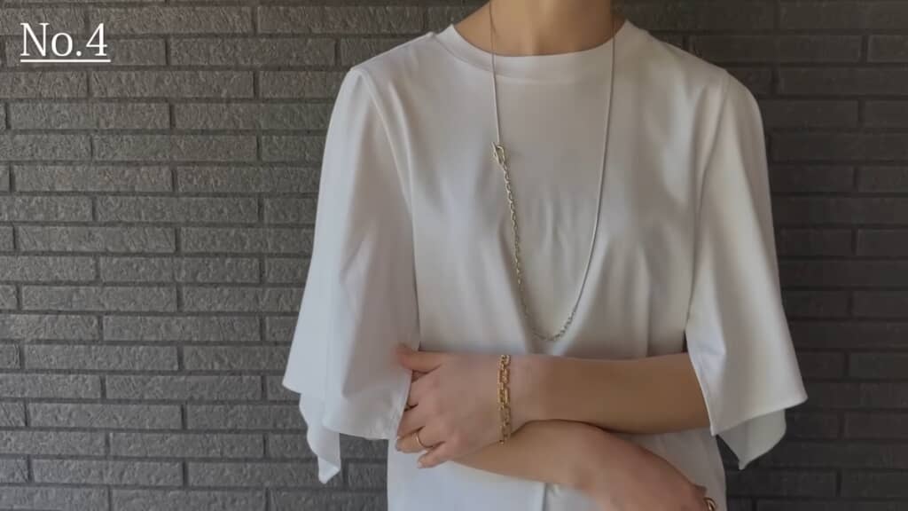 プラステの「グロスジャージーハンカチーフスリーブTシャツ」