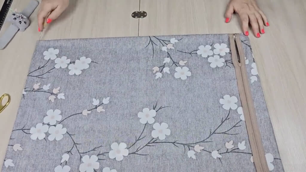 あっという間に枕カバーらしくなりました