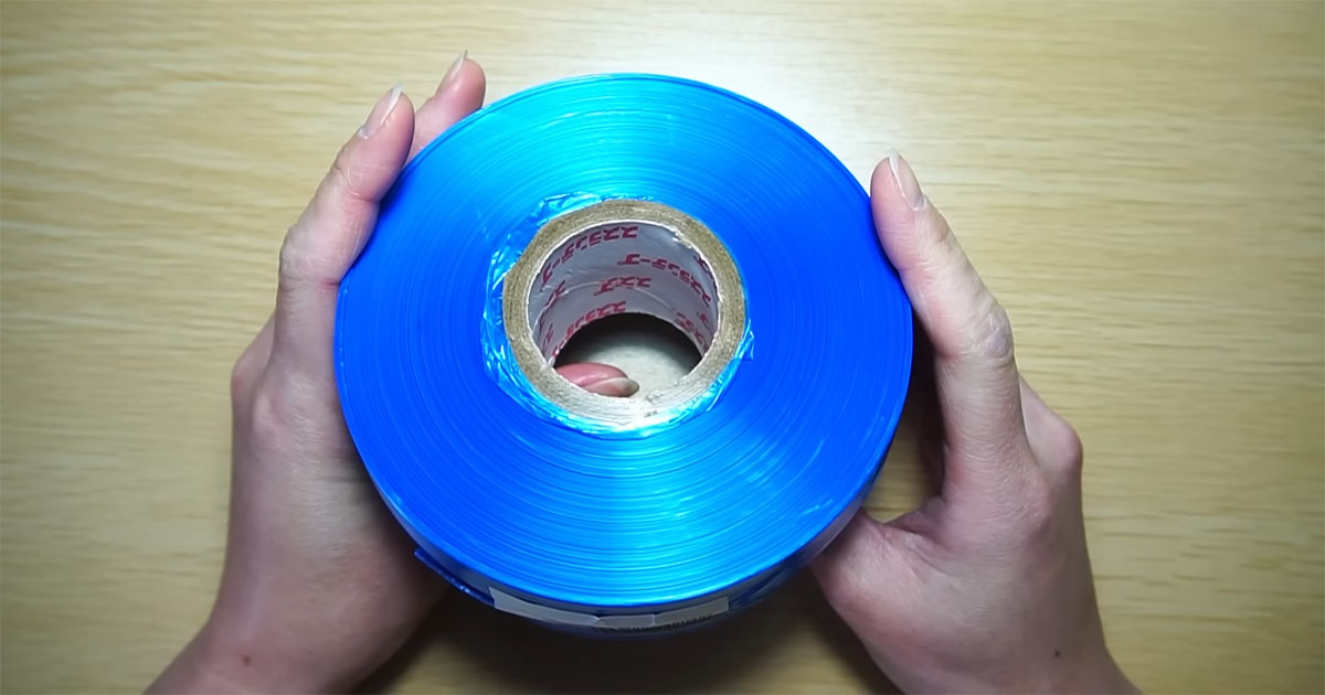 スズランテープをサクサク編んでいくと……　“夏までに作りたい”涼しげバッグが完成「早速作ってみます」 | ライフスタイル ねとらぼ