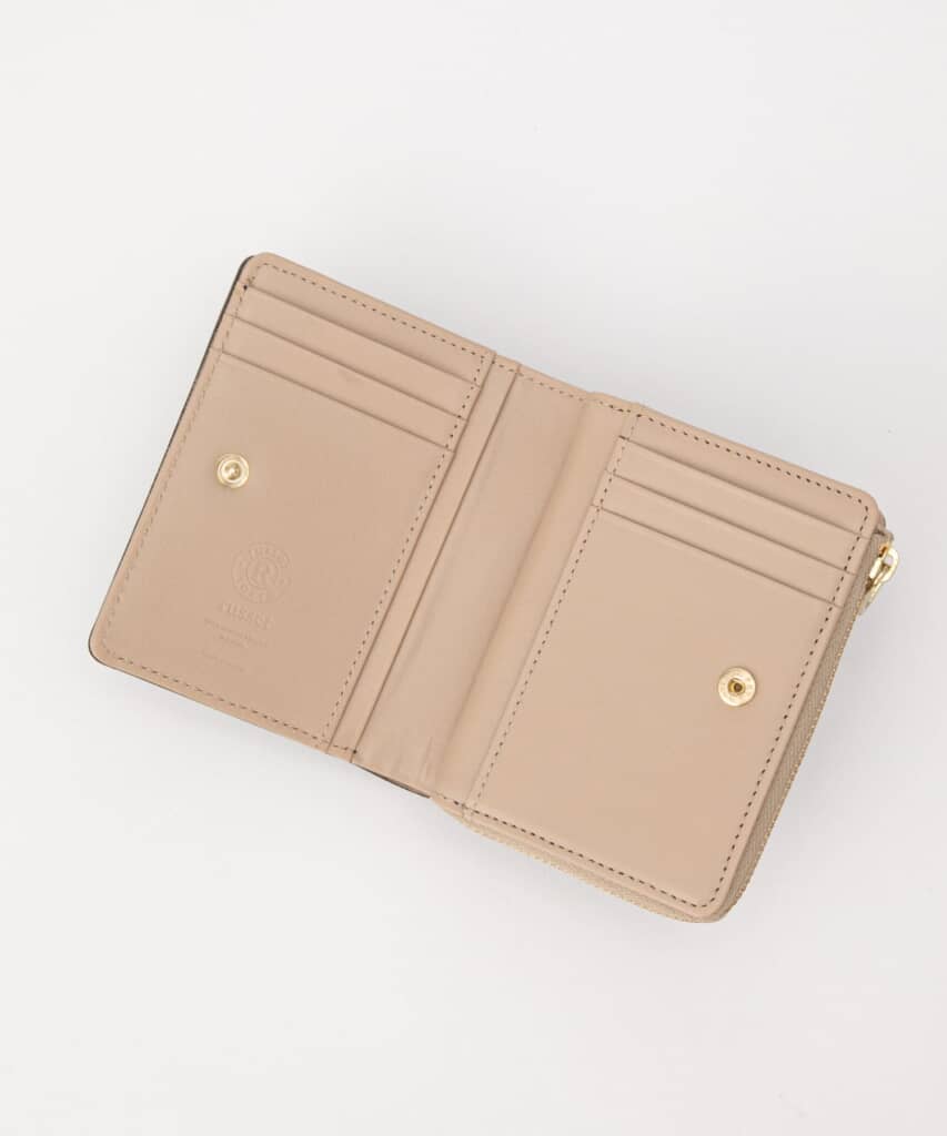 セール】モノグラム二つ折り財布(500305260) | ラシット(russet