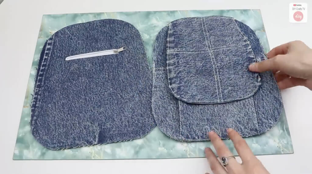 便利な外ポケット