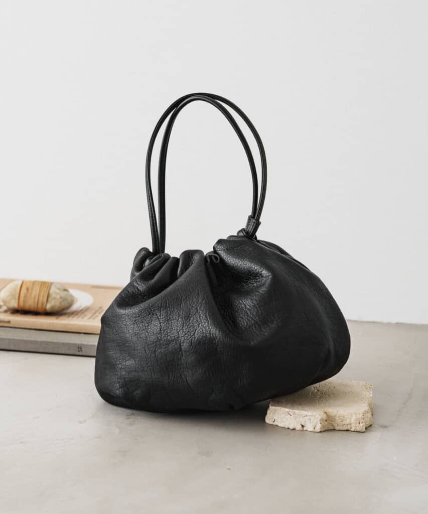 極美品　希少モデル　ラシット　巾着 2way ショルダーバッグ　ナイロン　茶 極美品 希少モデル ラシット 巾着 2way ショルダーバッグ