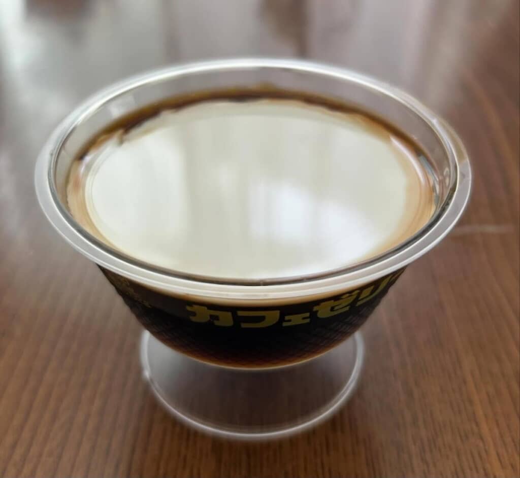 喫茶店で出てくるコーヒーゼリーみたい