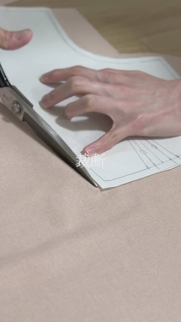 いったいどんなデザインができあがるのか……