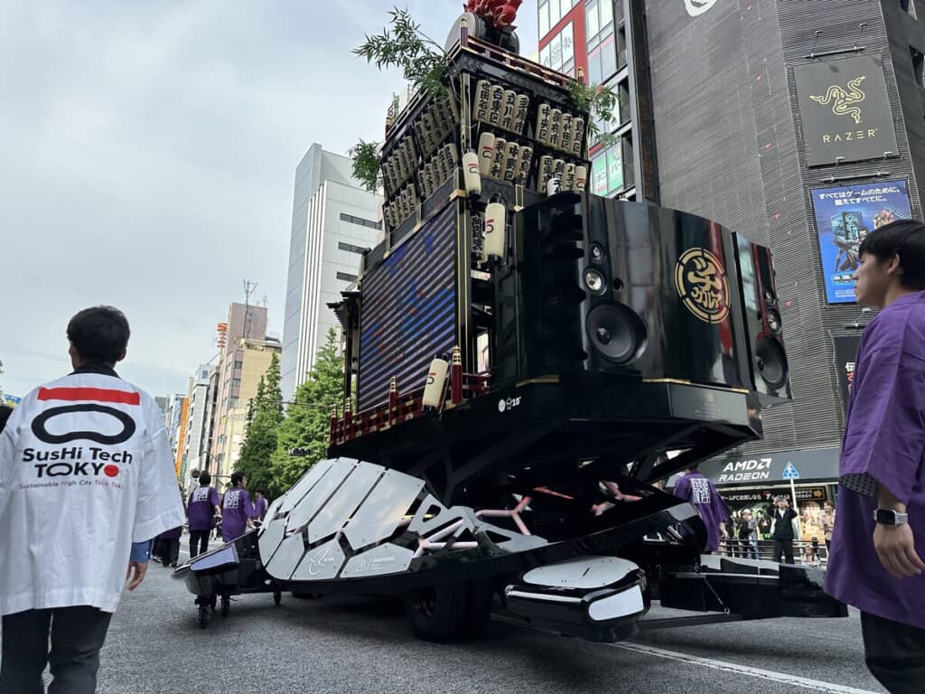 後ろから見た様子