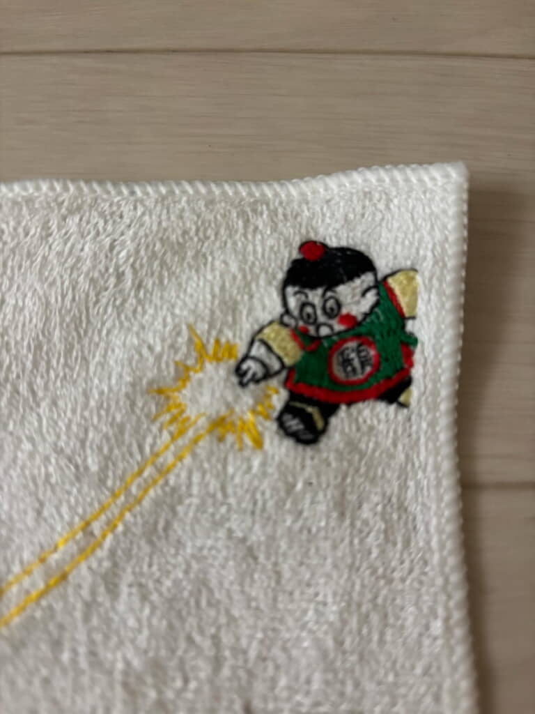 どどん波を撃つチャオズ
