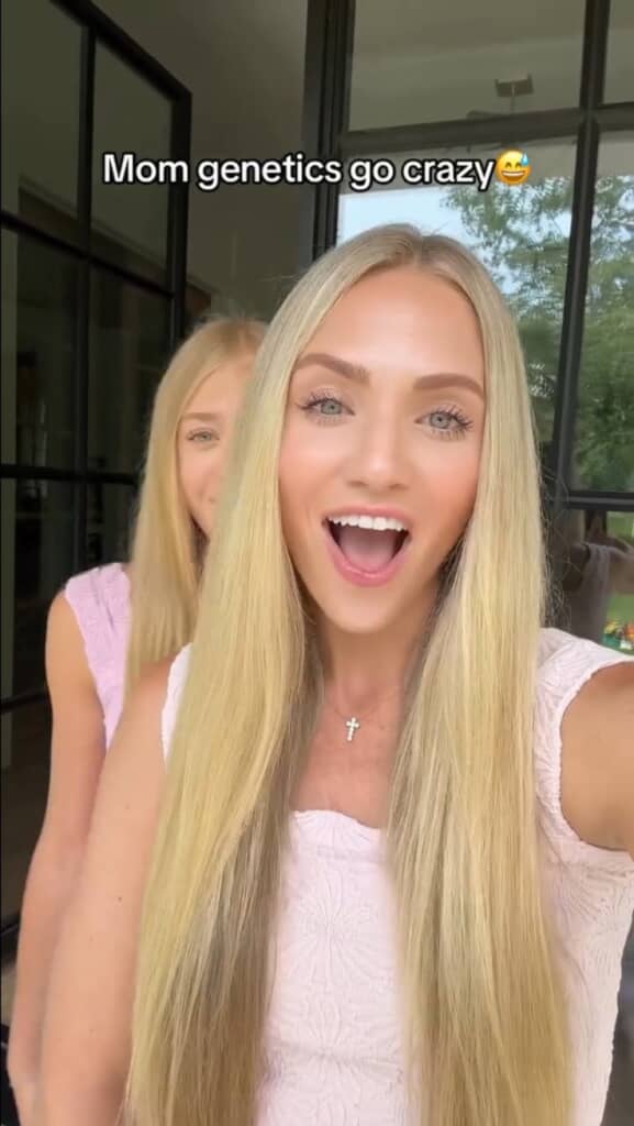 双子みたいな母と娘